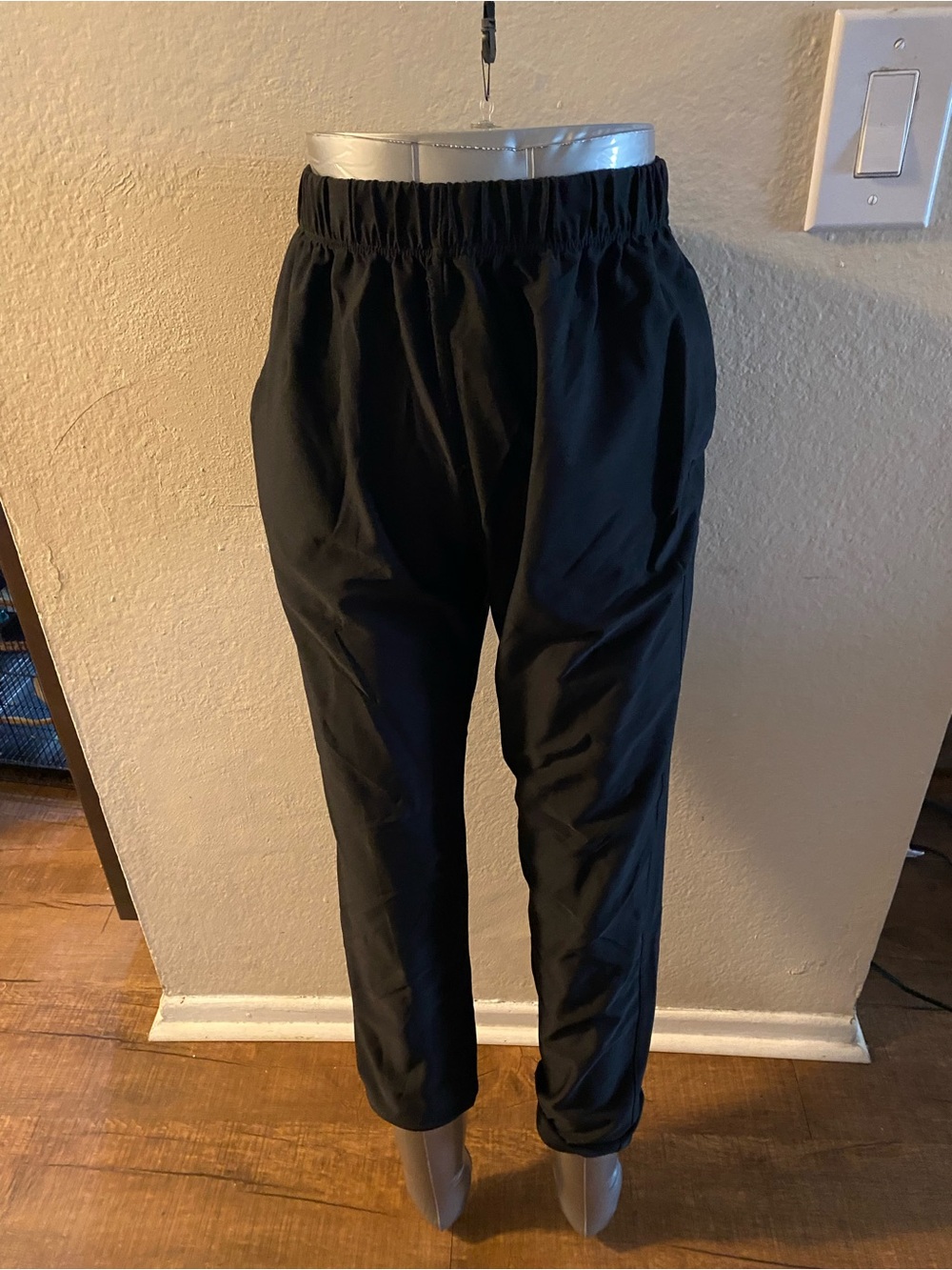 Amazon Women's Black Elastic-Waist Jogger Pants